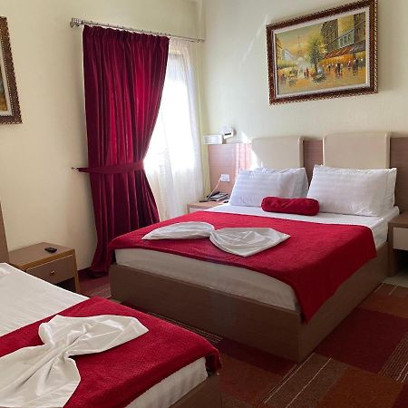 Hotel Relax City Center Tirana Zewnętrze zdjęcie