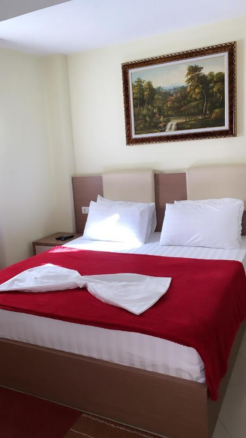 Hotel Relax City Center Tirana Zewnętrze zdjęcie