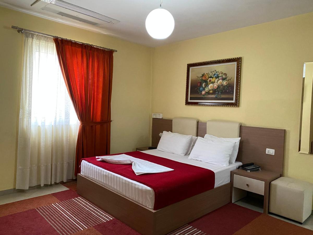 Hotel Relax City Center Tirana Zewnętrze zdjęcie