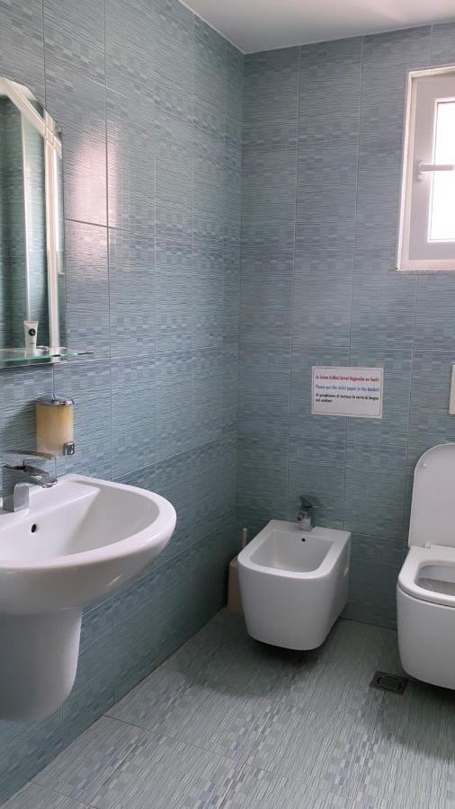 Hotel Relax City Center Tirana Pokój zdjęcie