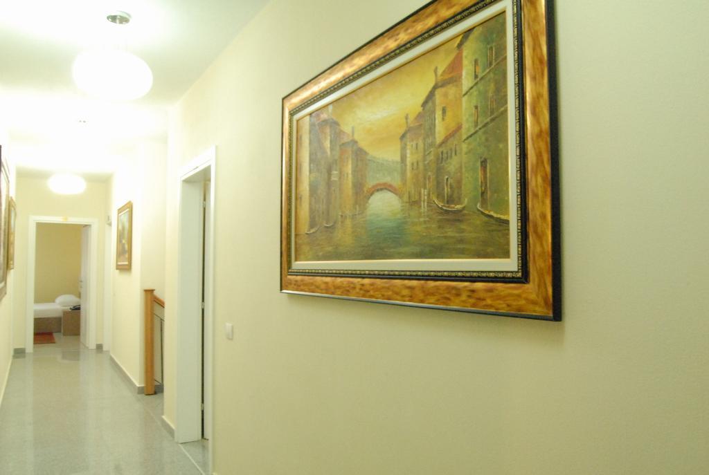 Hotel Relax City Center Tirana Zewnętrze zdjęcie